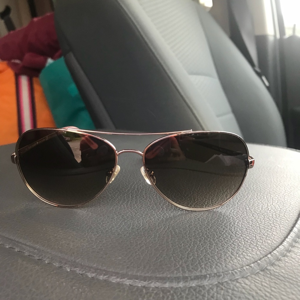 Kate Spade ♠️ sunglasses with case